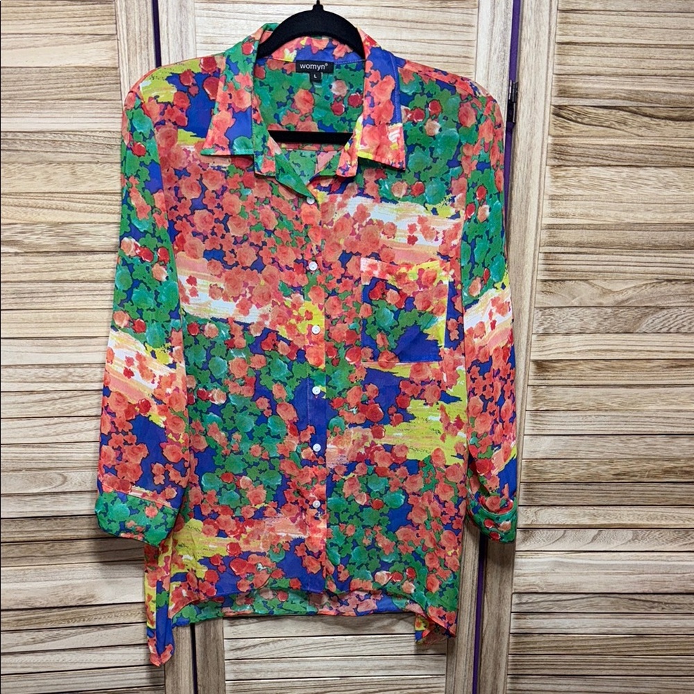 Womyn Shirt Multicolor Floral Button Down Small Long Sleeve Size Large